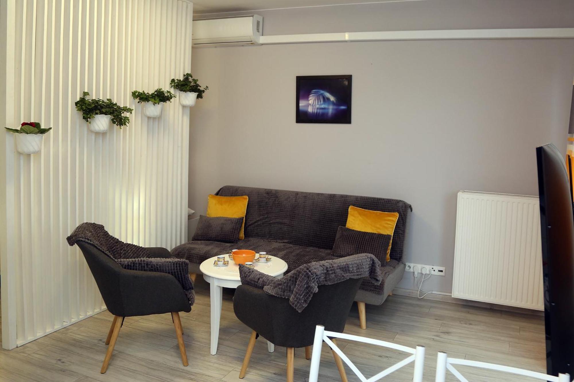 Apartamenty Uniejow "Prywatne Kapiele Termalne" Bagian luar foto